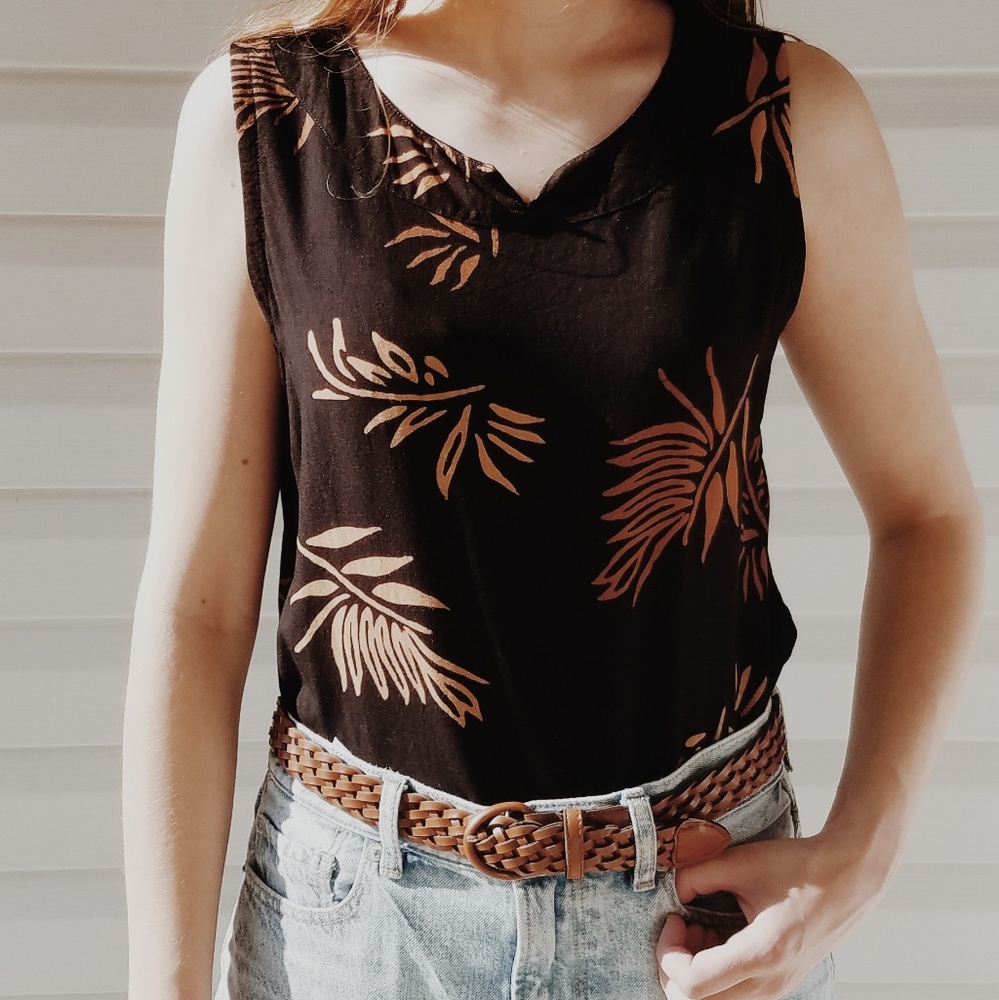 Vintage black leaf tank top